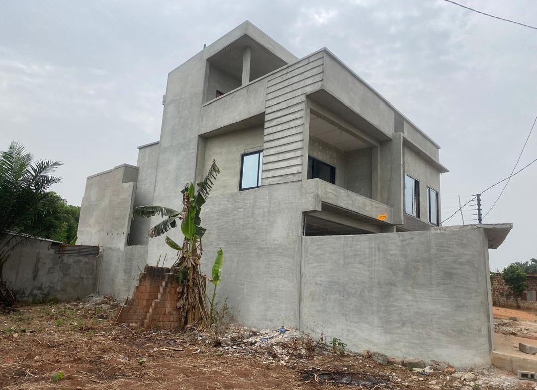Duplex de 4 chambres à TOGBA